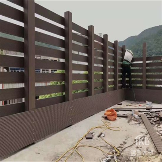 户外木塑地板复合材料在户外景观设计中的应用